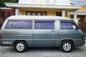 Mitsubishi L300 Versa Van 1995 MT Green For Sale 