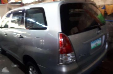 Toyota Innova 2012 2.0 E for sale