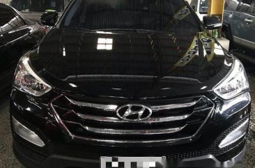 Well-maintained Hyundai Santa Fe 2015 for sale