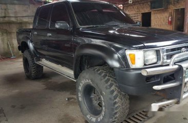 Well-maintained Toyota Hilux 1994 for sale