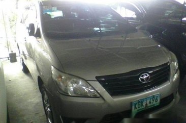 Well-kept Toyota Innova 2012 for sale