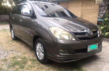 2005 Toyota Innova G AT Gray SUV For Sale 