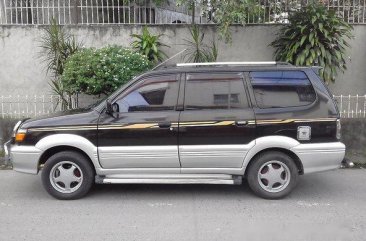 Well-kept Toyota Revo 2000 for sale