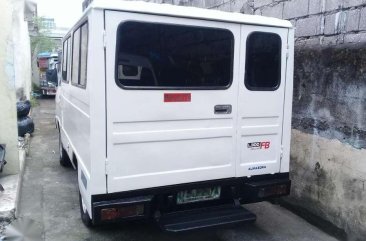 Mitsubishi L300 FB MT White Truck For Sale 