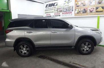 Toyota Fortuner 2017 4x2 AT Silver For Sale 