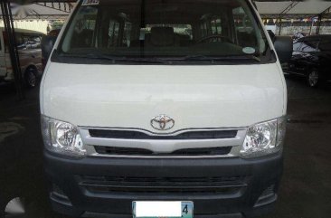 2011 Toyota Hiace MT DSL White Van For Sale 