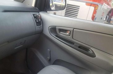 Toyota Innova j gas 2005 for sale