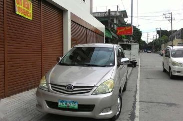 Toyota Innova E 2011 for sale