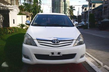 2012 TOYOTA Innova DIESEL MT FOR SALE