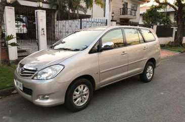 Toyota Innova G Diesel Automatic 2009 FOR SALE