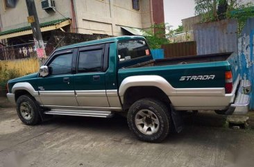 1996 Mitsubishi L200 Strada for sale 