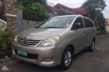 2011 Innova E diesel for sale 