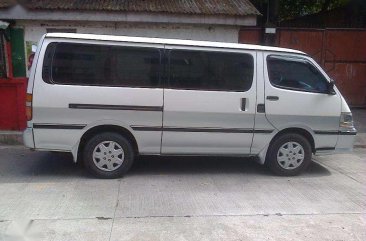 Toyota Hiace Grandia Gl Diesel 3.0 1999 For Sale 