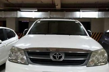 White Toyota Fortuner 2006 for sale