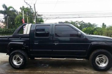 Nissan Pathfinder 4x4 1996 MT Black For Sale 