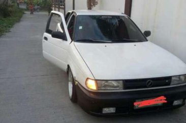 Nissan Sentra 1995 Manual White Sedan For Sale 