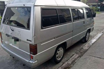 95 Mitsubishi L300 versa van for sale