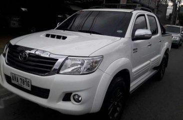 2015 Toyota Hilux G 4x4 Matic Diesel TVDVD RARE CARS for sale