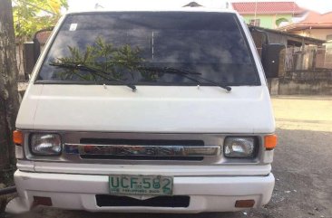 Mitsubishi L300 White for sale