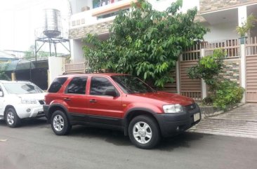 2004 Ford Escape XLS AT Red SUV For Sale 