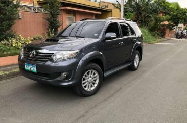 2014 Toyota Fortuner V Automatic DIESEL FOR SALE
