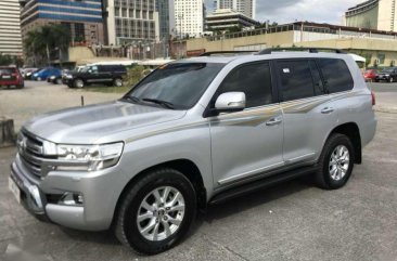 2017 Toyota Land Cruiser VX Premium for sale