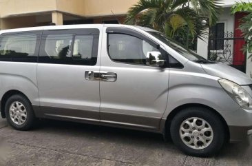 Hyundai Starex VGT AT 2009 for sale 