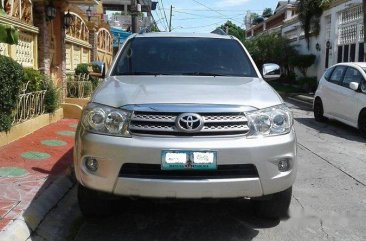 Well-kept Toyota Fortuner 2009 for sale