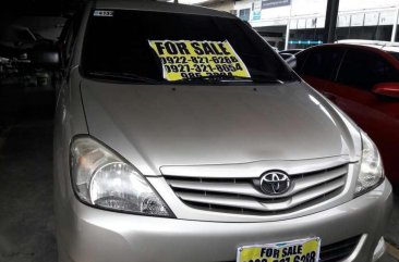 Toyota Innova e 2009 for sale 