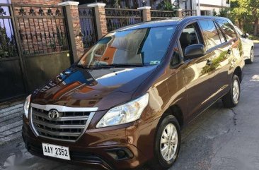 2014 Toyota Innova E AT Brown SUV For Sale 