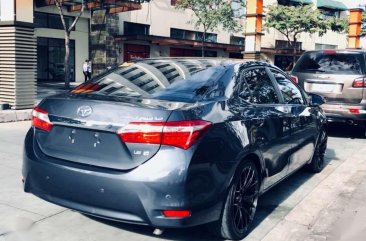 2017 Toyota Corolla Altis 1.6V AT Gray For Sale 