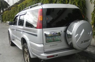 Well-maintained Ford Everest 2006 for sale