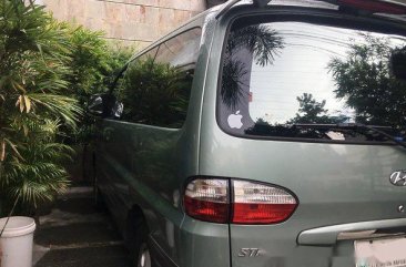 Well-maintained Hyundai Starex 2004 for sale