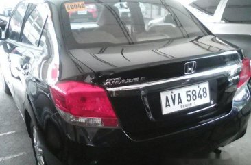 Well-maintained Honda Brio Amaze 2015 for sale