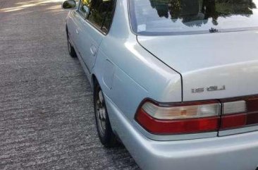 Toyota Corolla Gli Manual Silver Sedan For Sale 