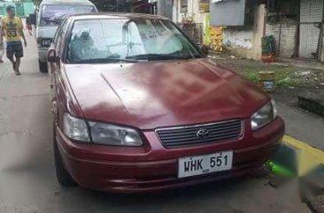 Toyoya Camry 2.0 GX MT Red Sedan For Sale 