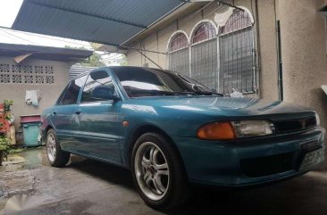Mitsubishi Lancer Itlog MT Blue Sedan For Sale 