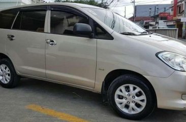 2012 Toyota Innova E Gas MT Beige For Sae