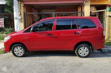 Toyota Innova E - 2013 model for sale