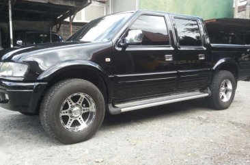 2001 Isuzu Fuego 4x4 pickup for sale