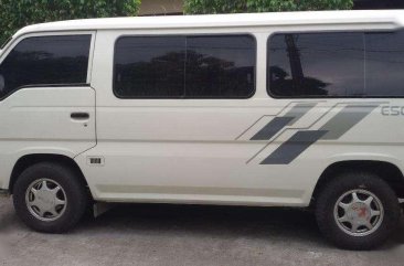 2005 Nissan Urvan Escapade white FOR SALE