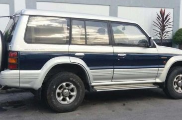 Mitsubishi Pajero Exceed 2002 4x4 AT 2800 Rush sale