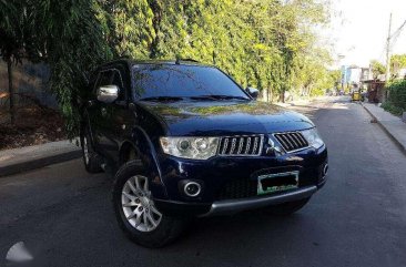 Mitsubishi Montero 4x2 GLS v AT 2012 for sale