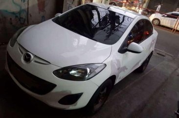 Mazda 2 Sedan 2014 MT 1.3 FOR SALE