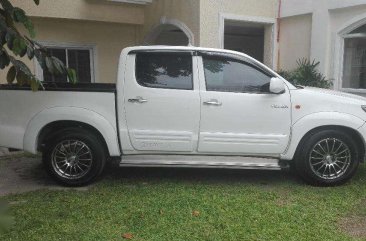 Toyota Hilux J 2014model Diesel Manual FOR SALE