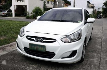Hyundai Accent 2012 automatic White FOR SALE