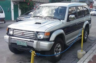 Mitsubishi Pajero Exceed 2002 4x4 AT 2800 Rush sale