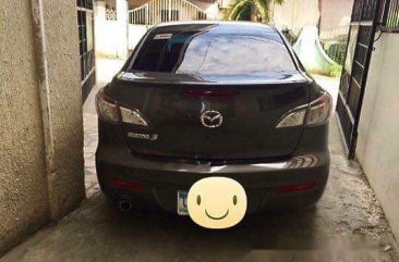 Well-maintained Mazda 3 2012 for sale