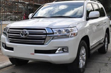 Well-kept Toyota Land Cruiser 2018 for sale