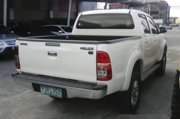 Well-kept Toyota Hilux 2013 for sale